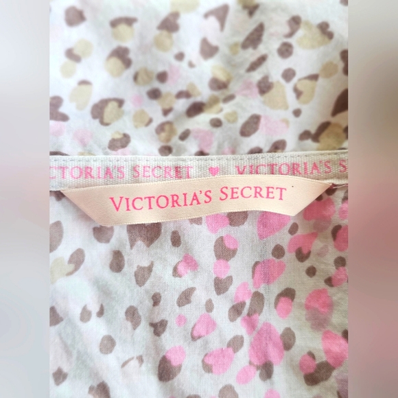 Victoria's Secret Pajama Button Up Top Leopard Cheetah Print Ivory Pink & Beige - Picture 6 of 11